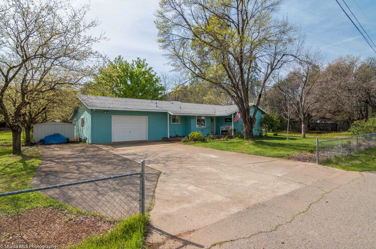 20145 LUPINE DR