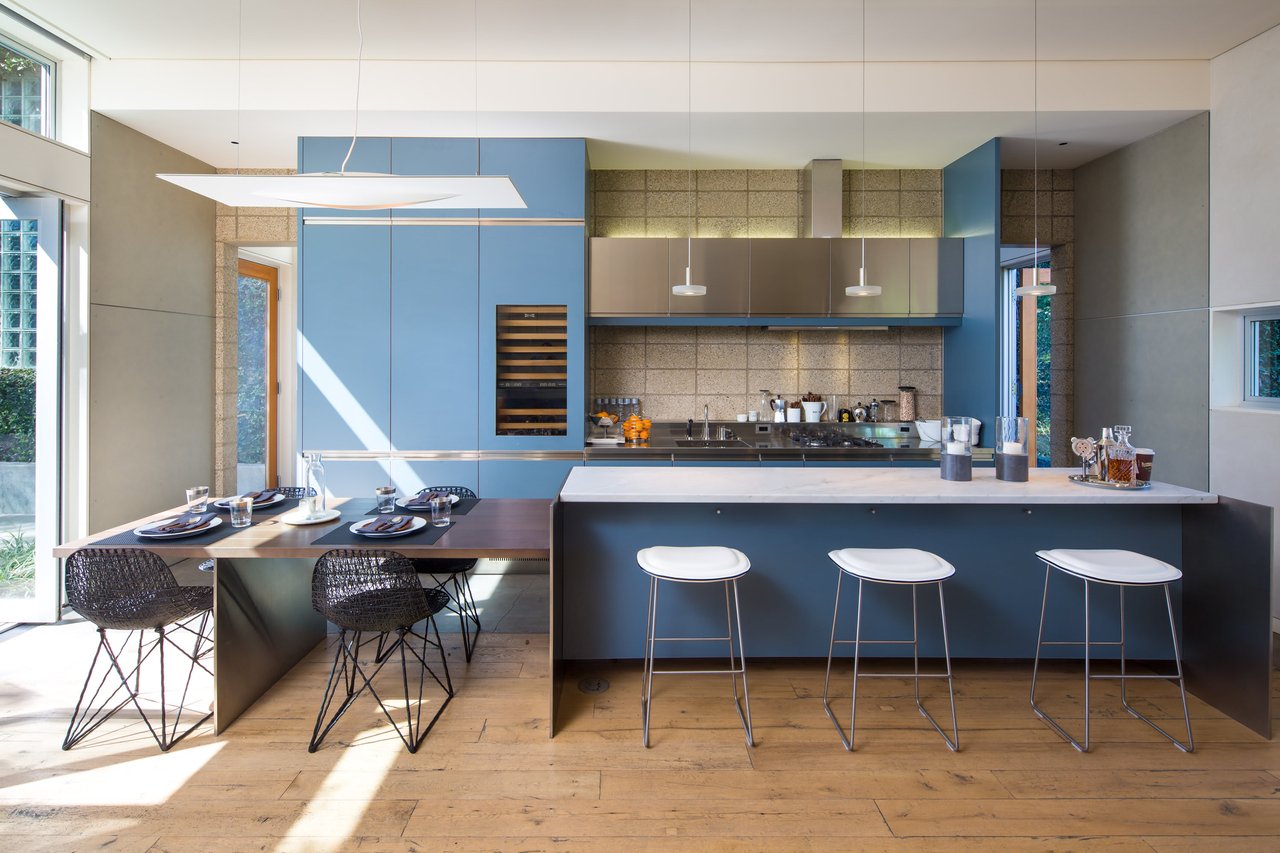 Sophisticated, Contemporary Masterpiece