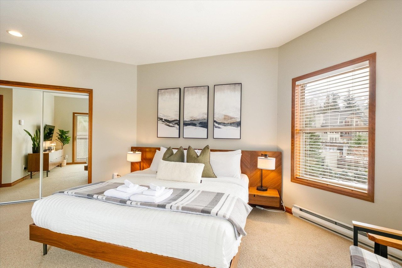 13-4644 Blackcomb Wy