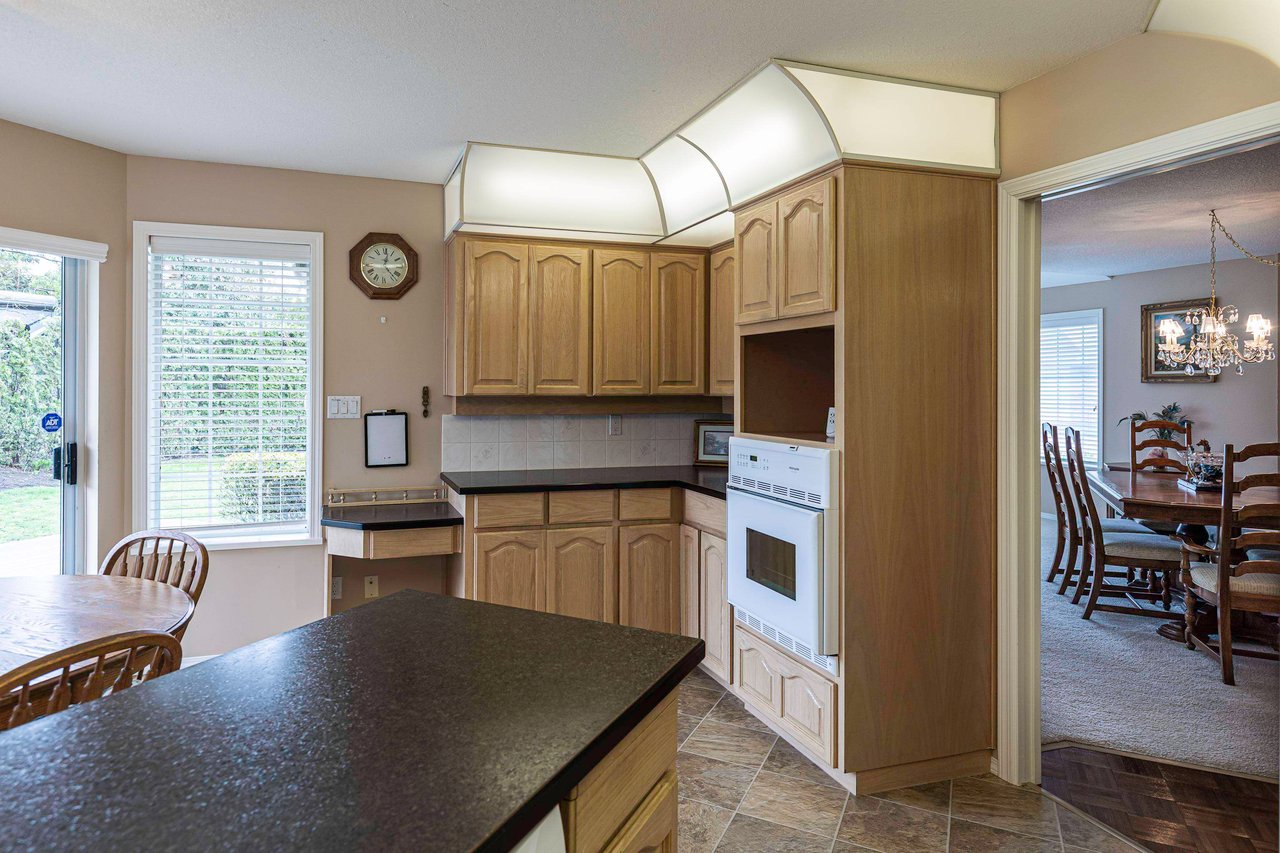 108-2513 W Bourquin Cres