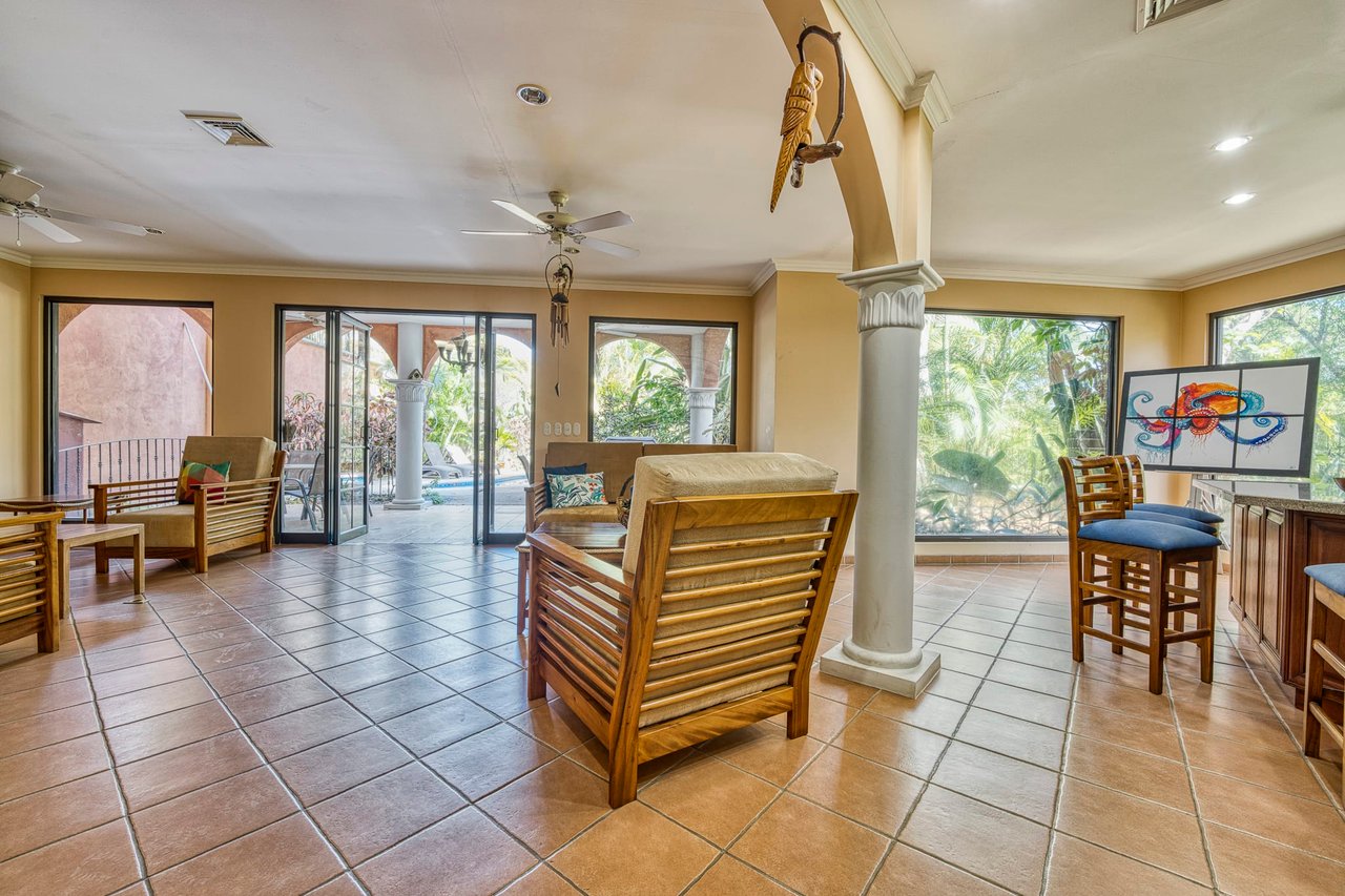 Mansion Del Mar | 5-Bedroom Coastal Elegance Home With Casita Within Walking Distance To Beach