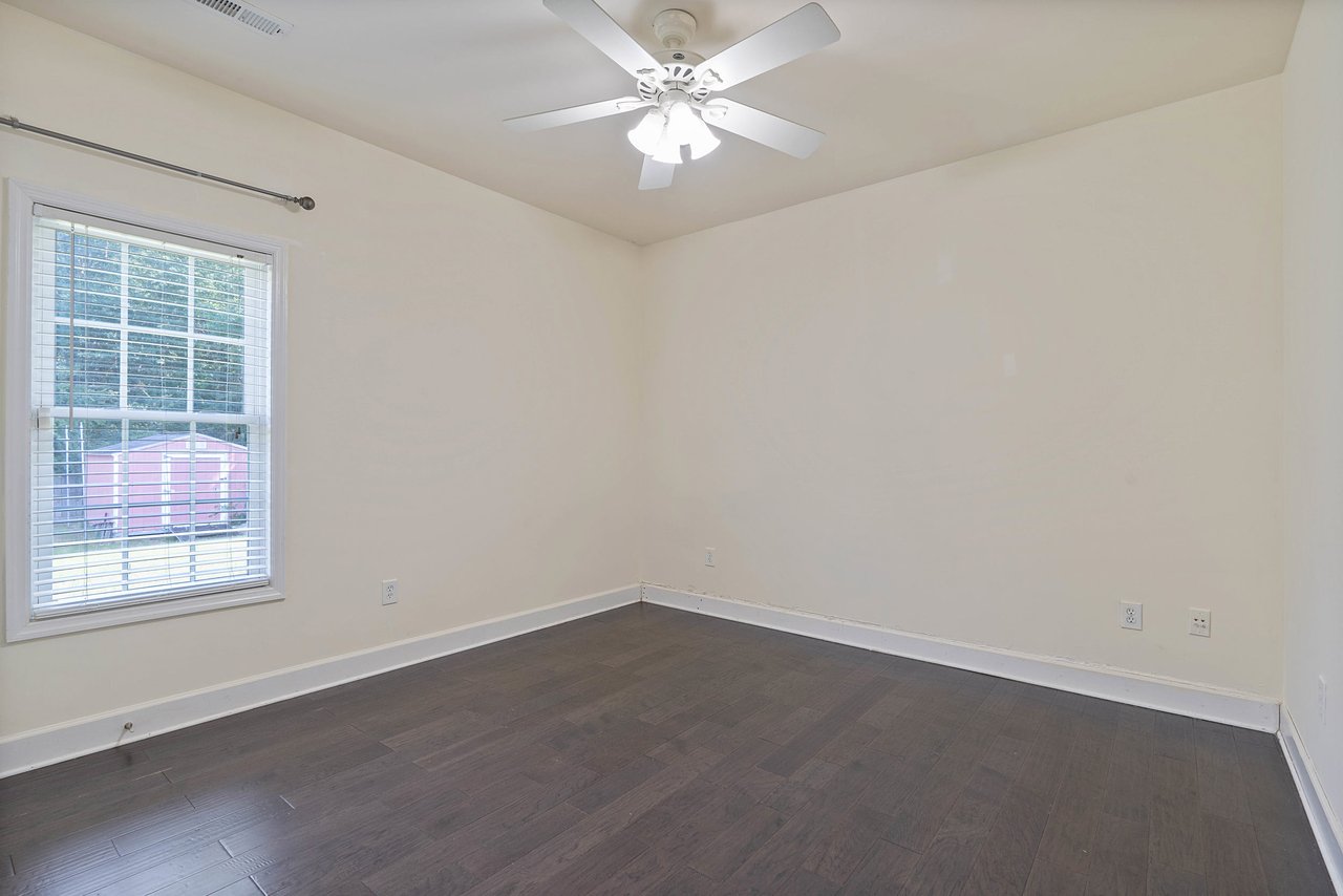 Spacious Home with Fenced Yard in Madison City Schools