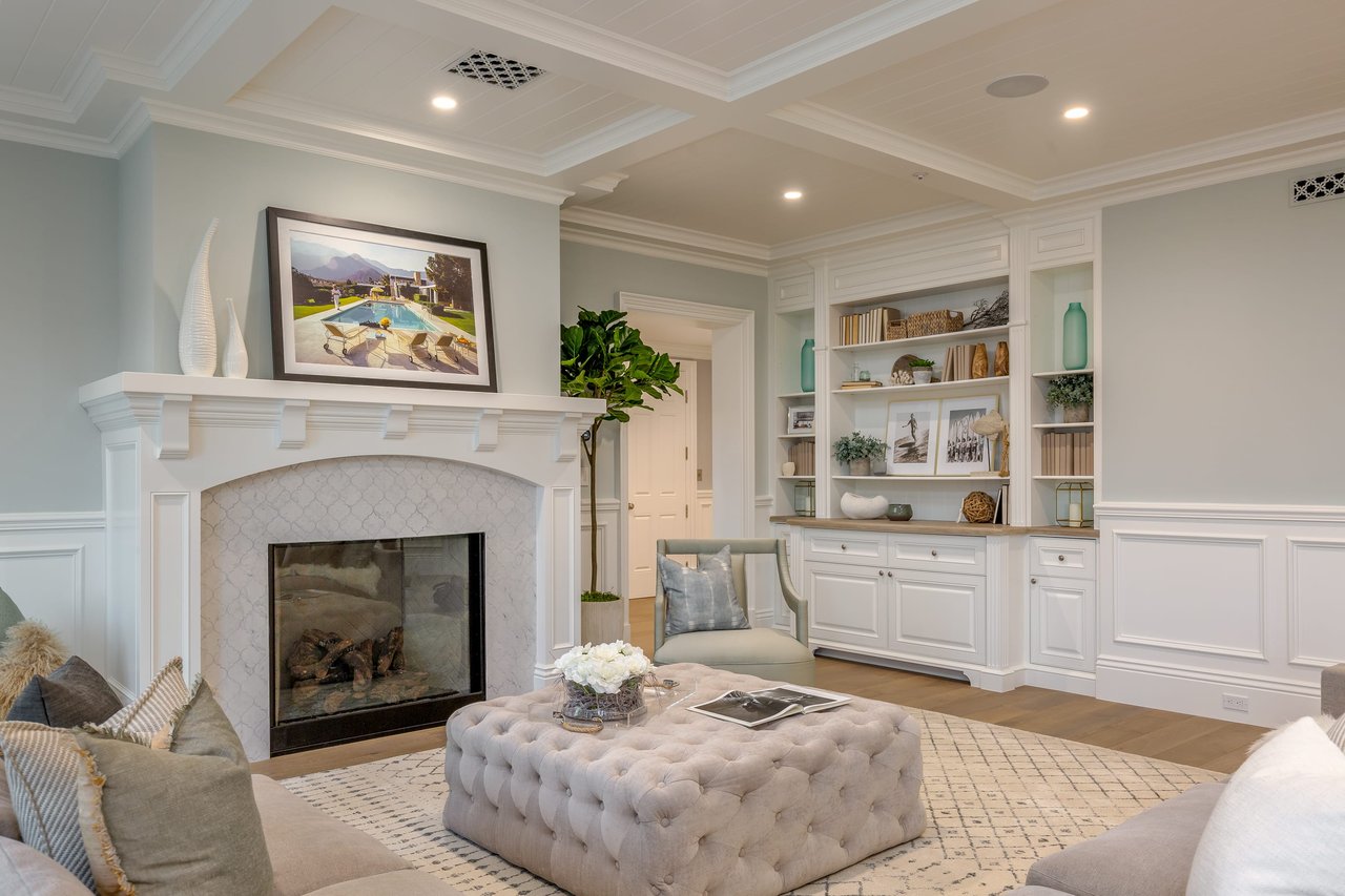 Exquisite Estate in Prime Riviera
