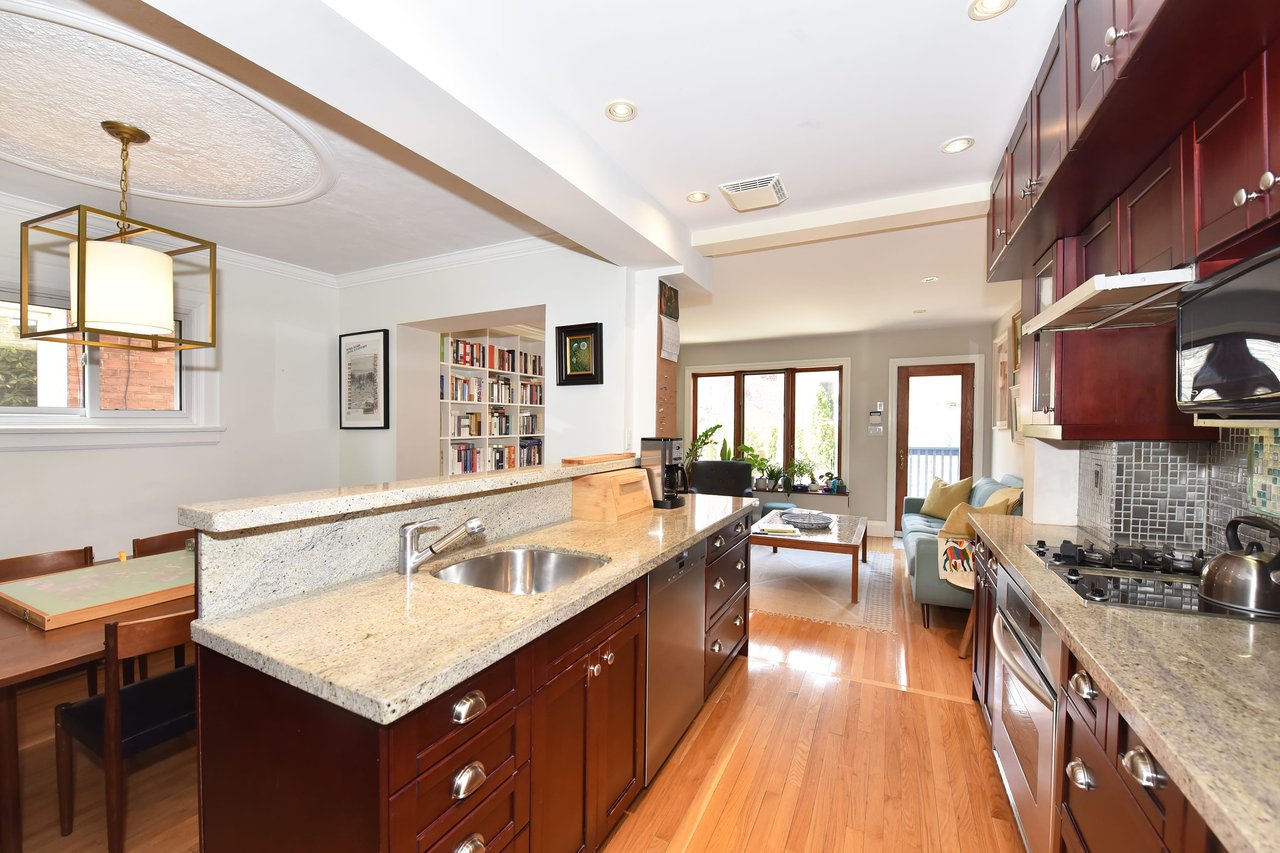 64 Morningside Ave