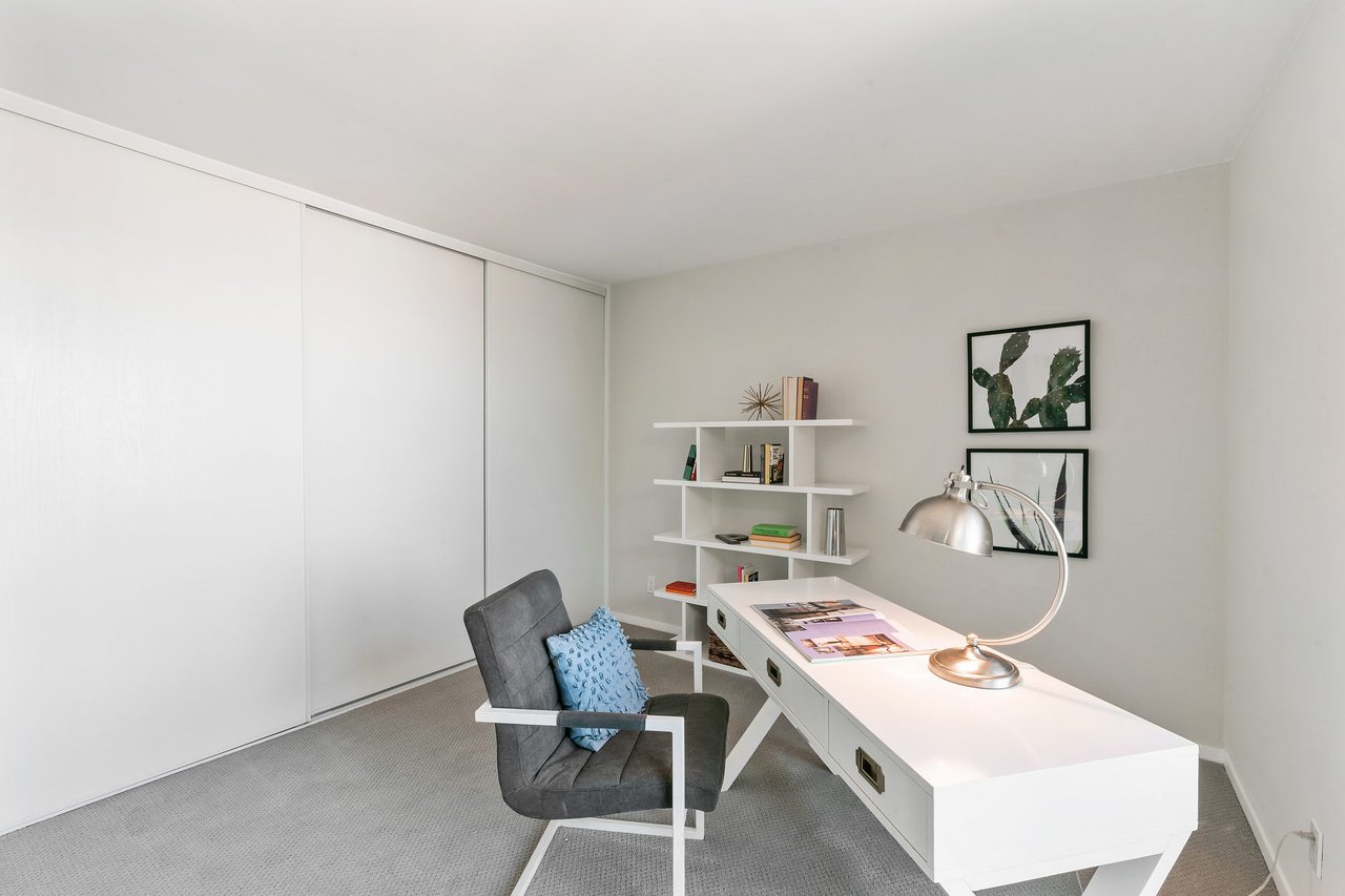 266-B Red Rock Way