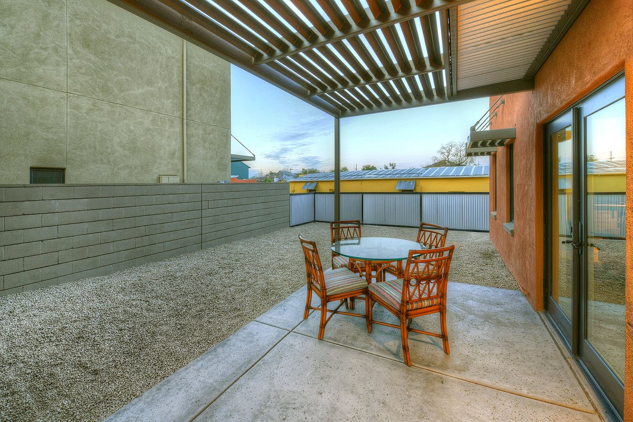New Contemporary in Barrio Viejo