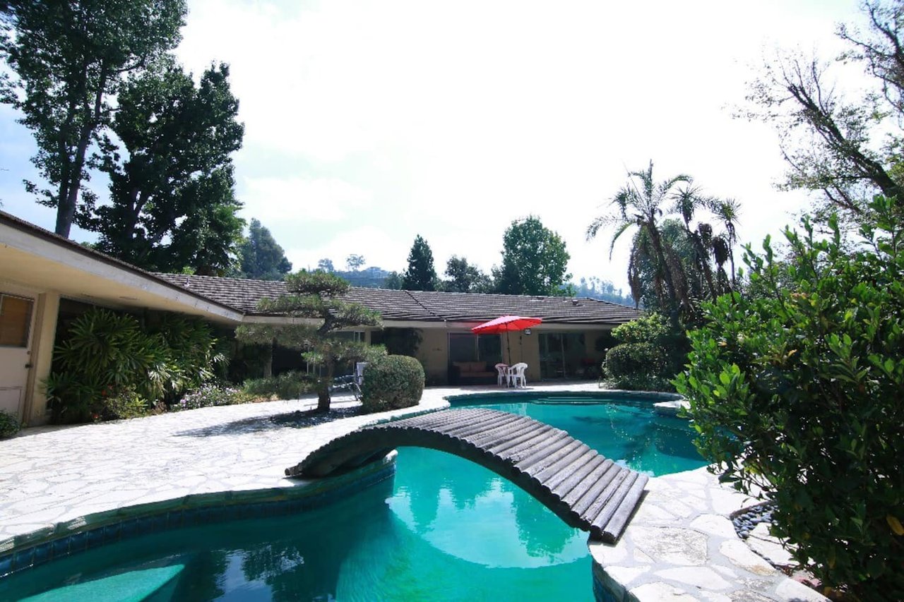 Summit Sanctuary