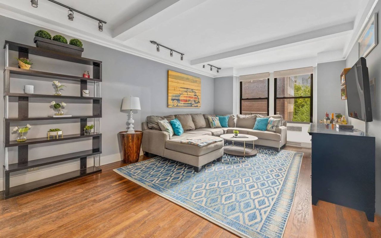 205 E 78th St, #4B