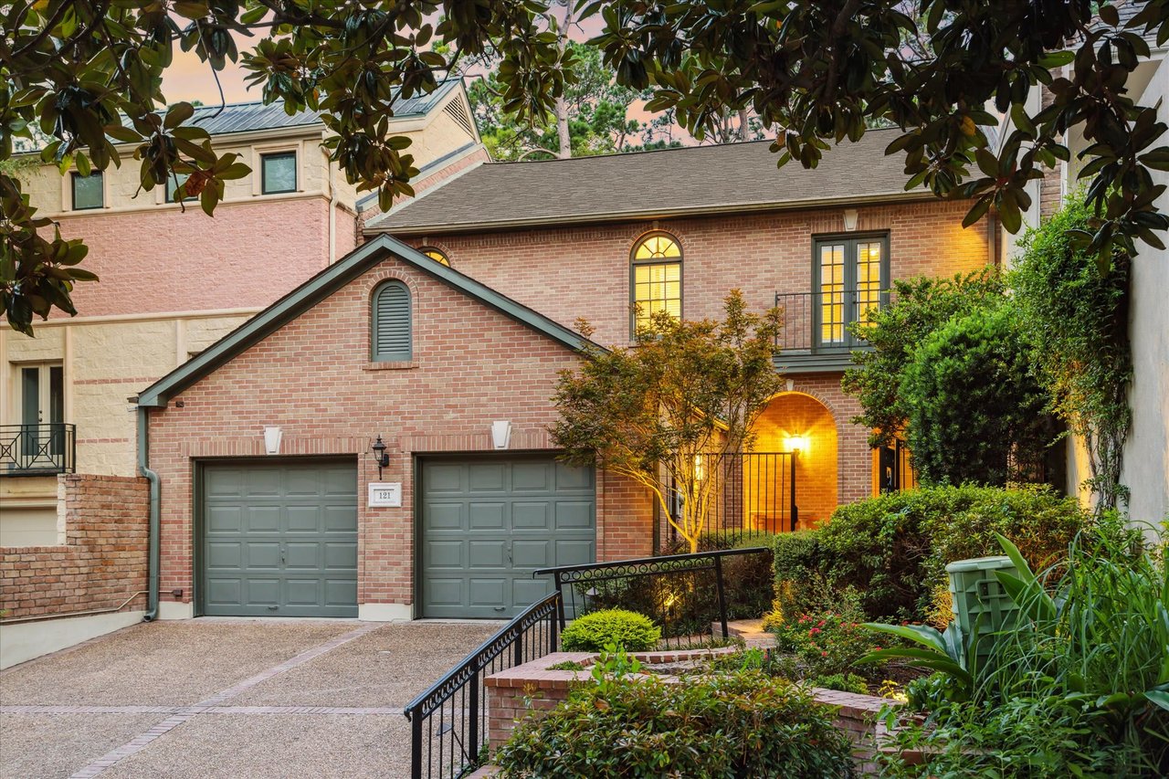 121 Glynn Way Drive, Houston, Texas - Walter Bering, Houston Realtor