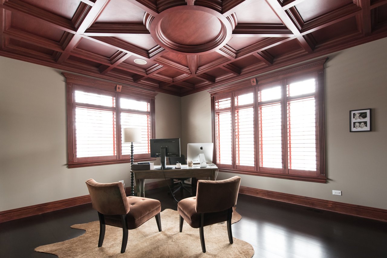 This Sophisticated Home Features A Commanding Presence 