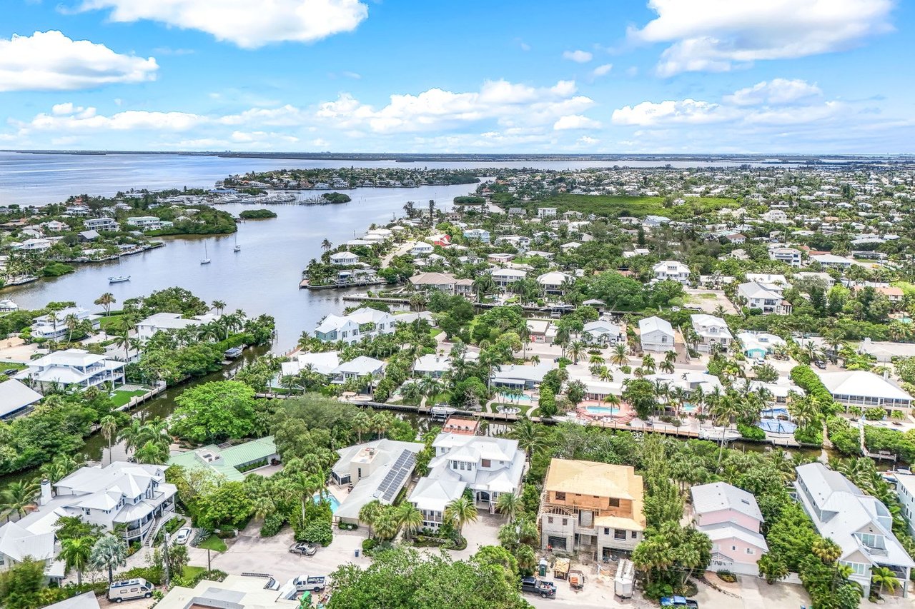241 Willow Ave, Anna Maria, Florida, 34216