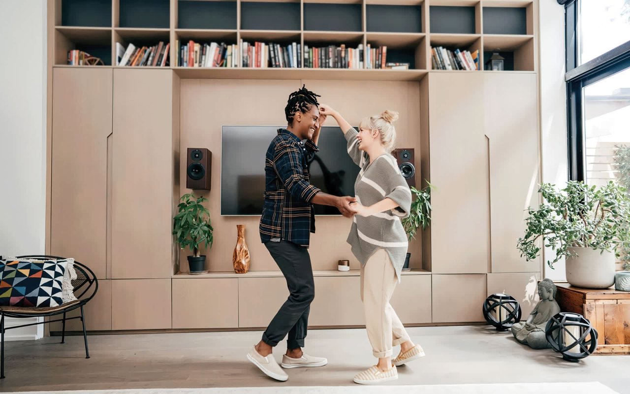 Multiple Offers on Your Home? Here’s What to Consider