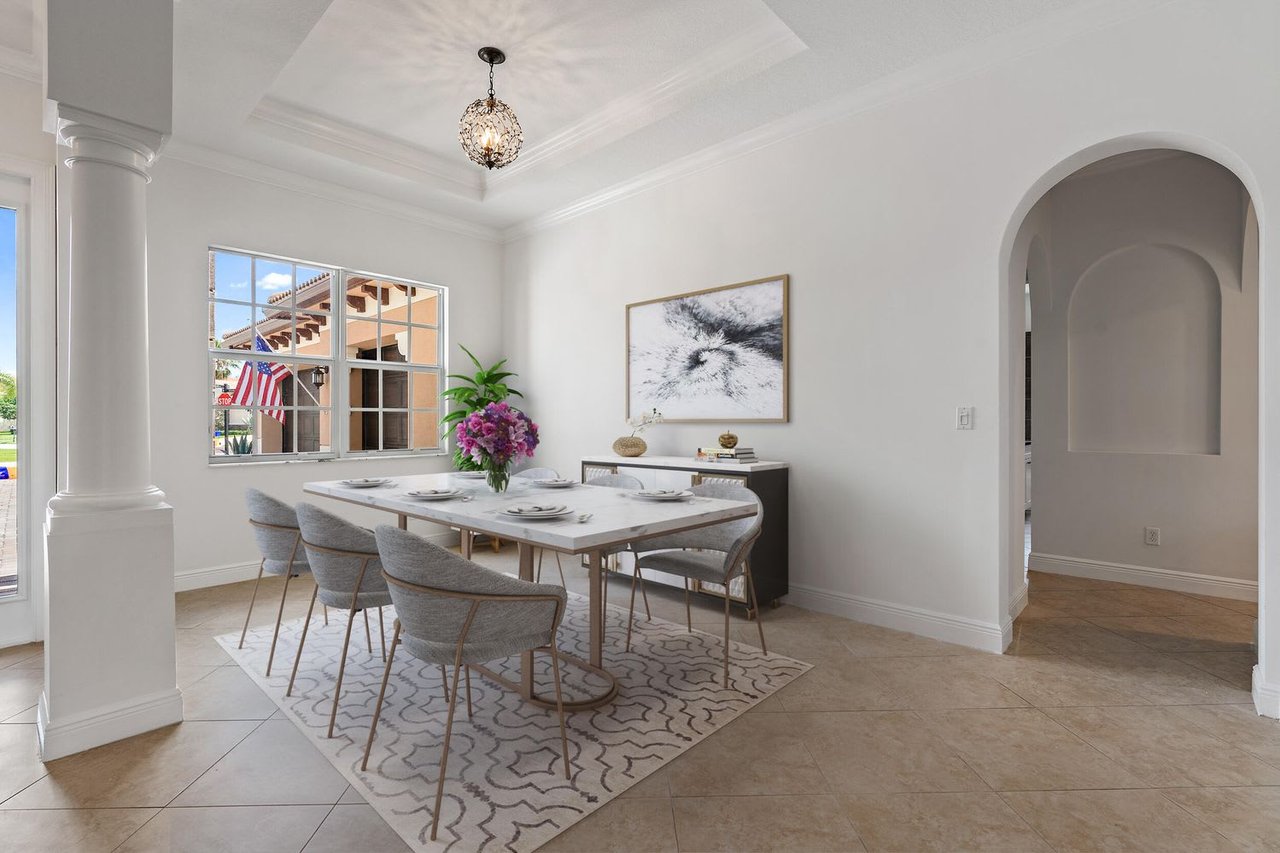 104 Manor Cir