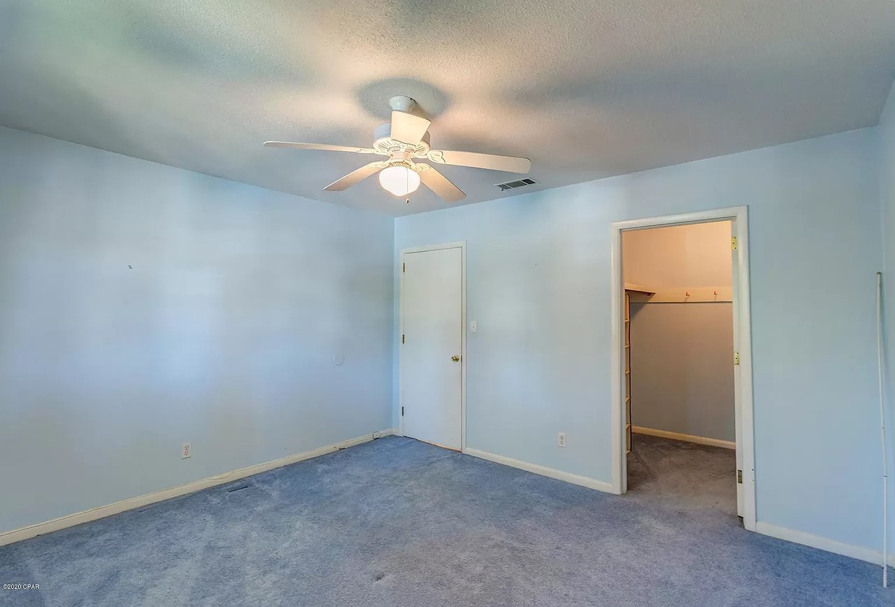 2100 W Beach Drive Unit E203