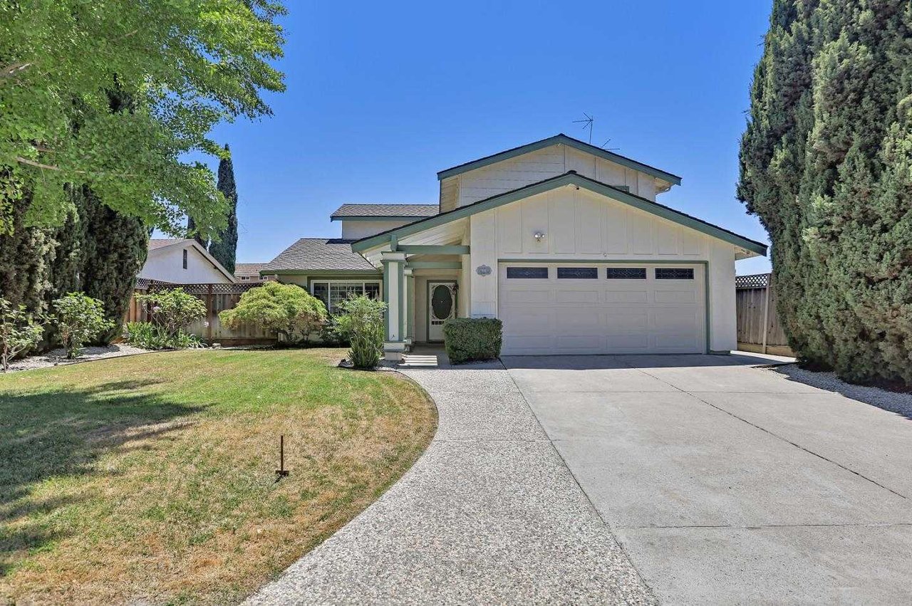 458 Delridge DR