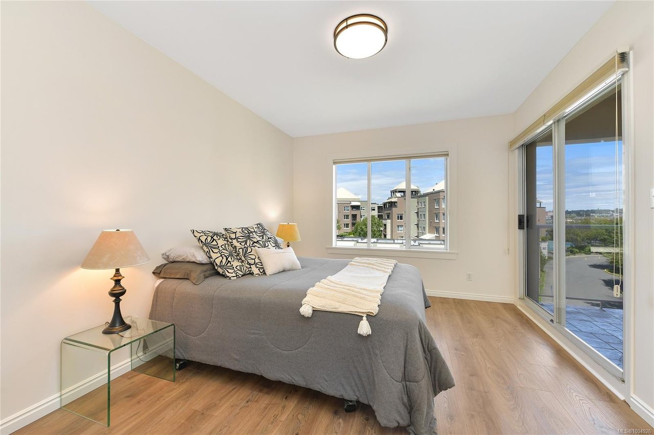408-50 Songhees Rd