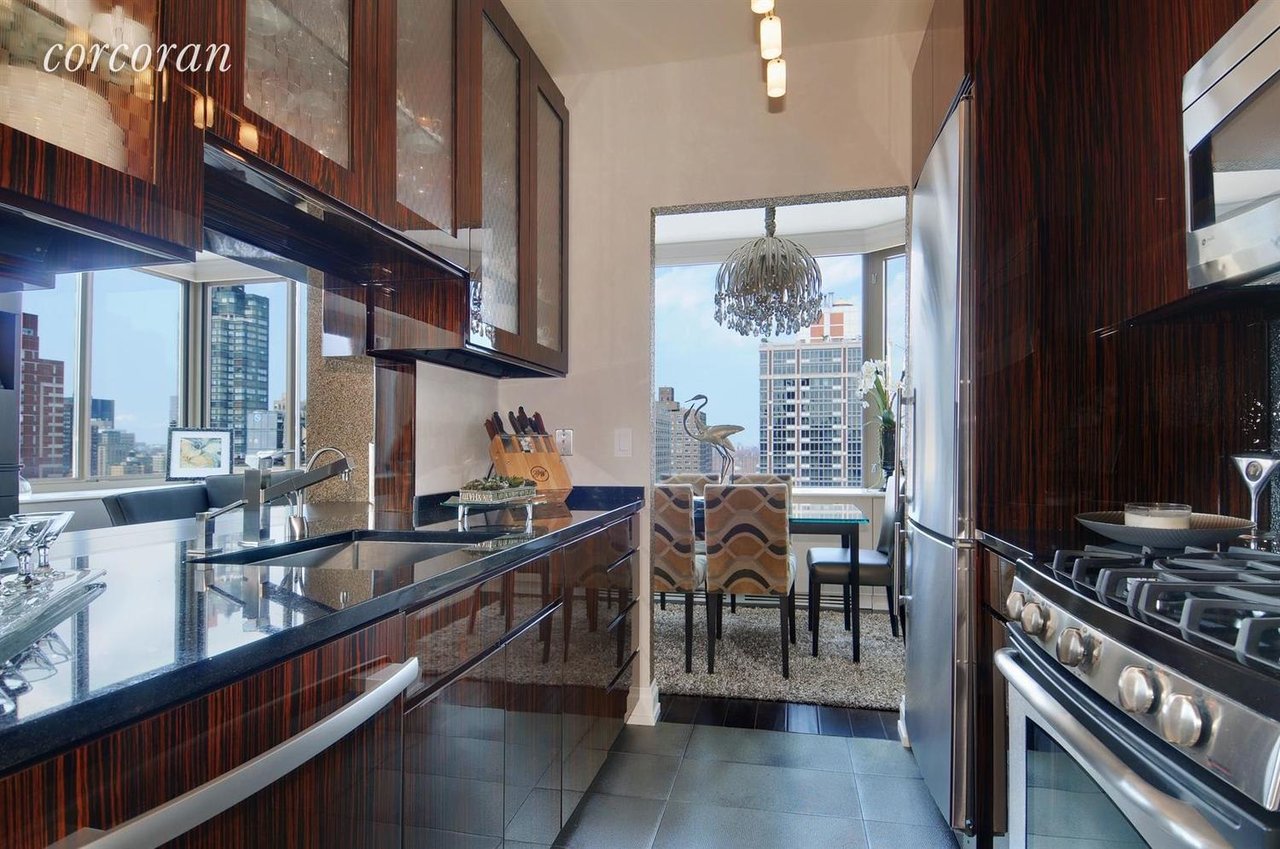 400 E 90th St, #23B