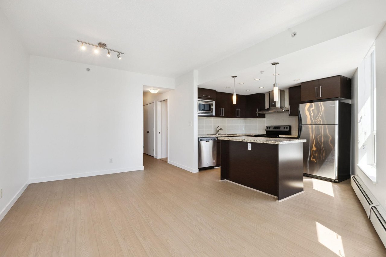 1807-188 Keefer Pl