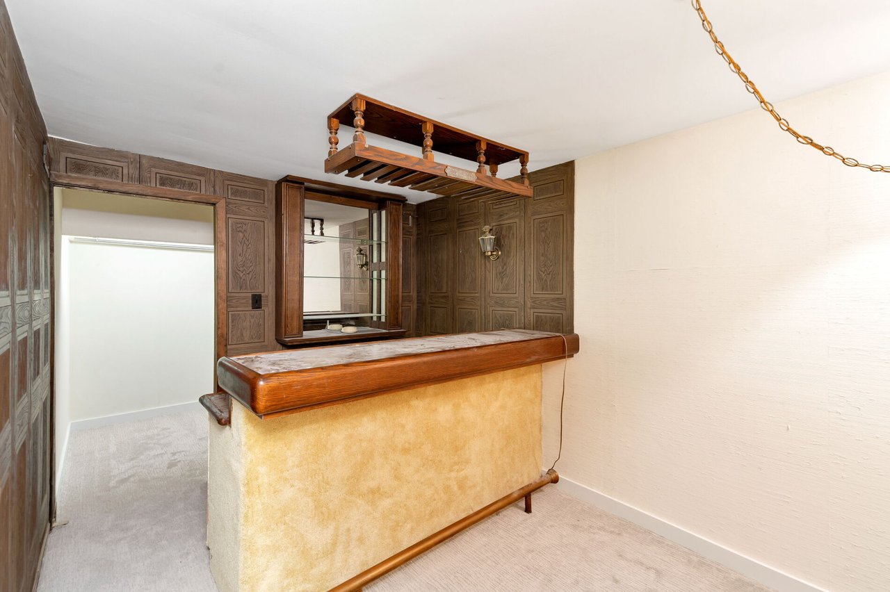 BAYVIEW VILLAGE TOWNHOME