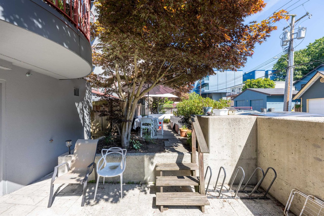 102-2140 W 12th Ave