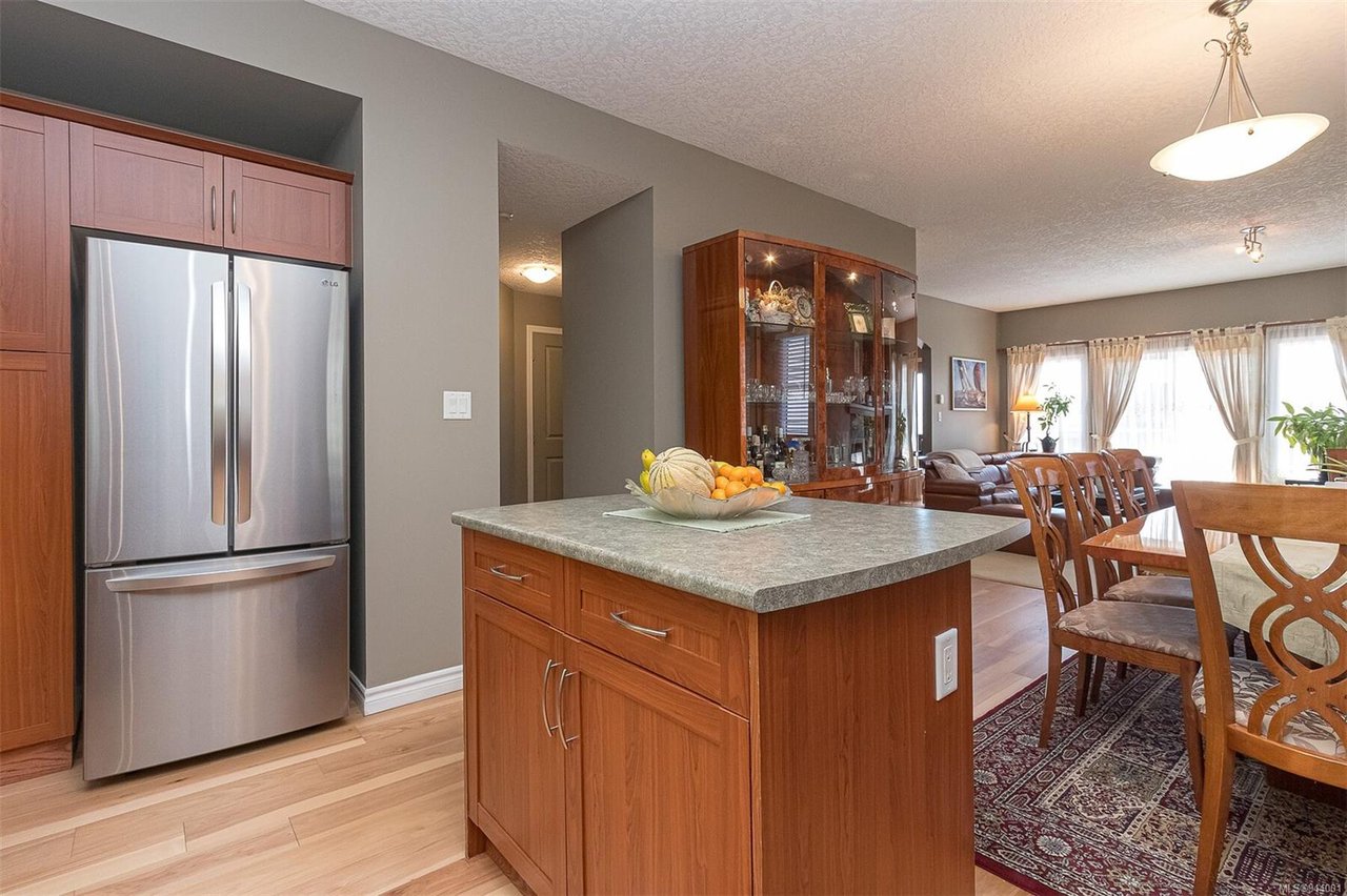 577 Kingsview Ridge