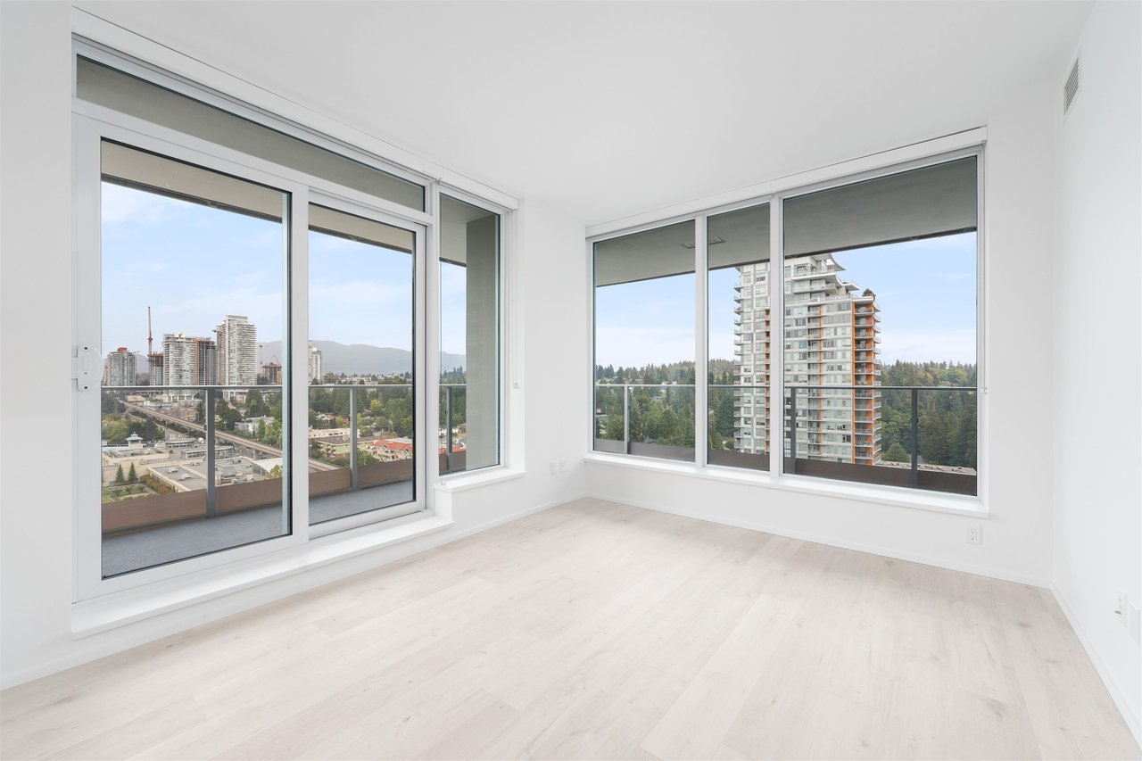 2001-3809 Evergreen Pl