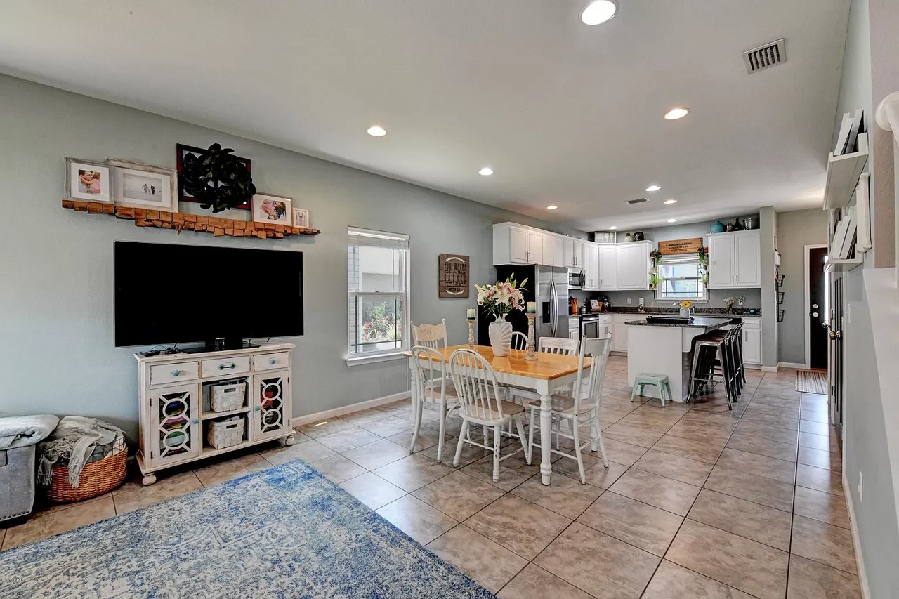 3715 Tiki Drive