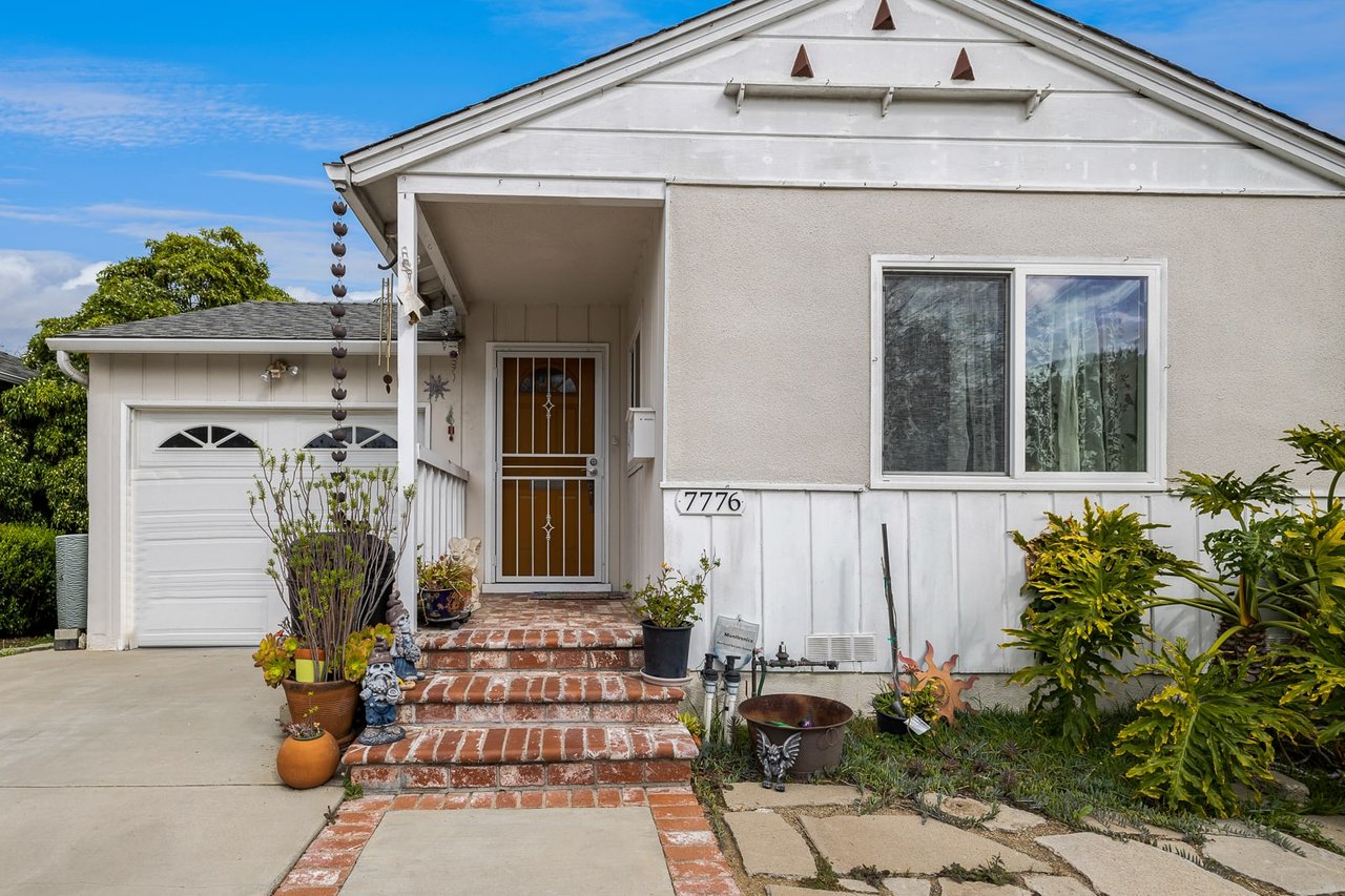 7776 Isis Ave