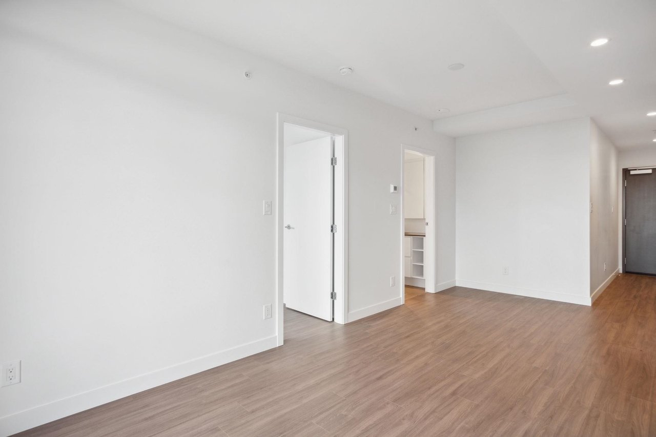 712-13655 Fraser Hwy