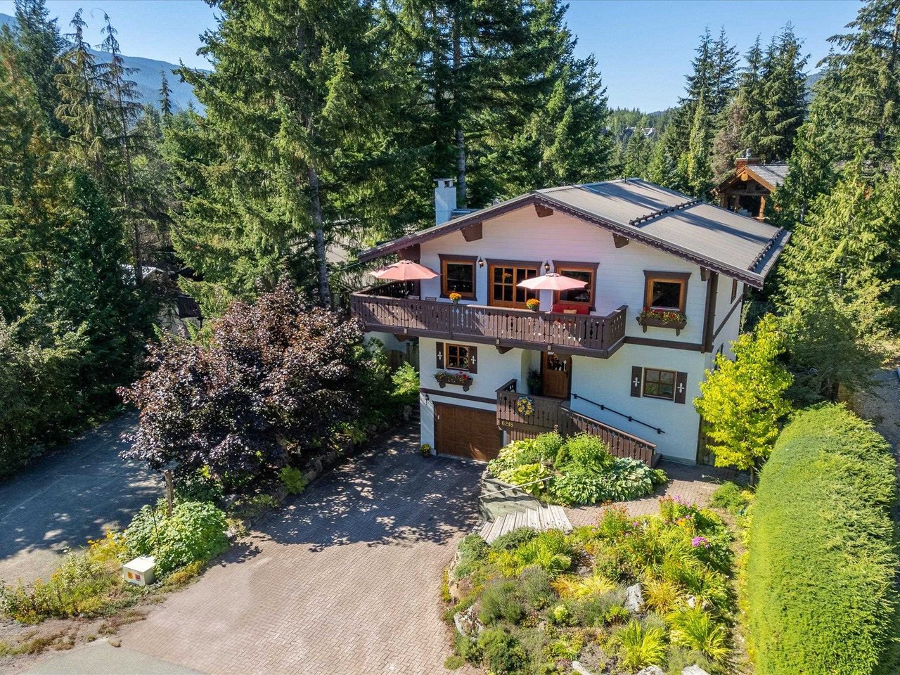 6218 Eagle Dr