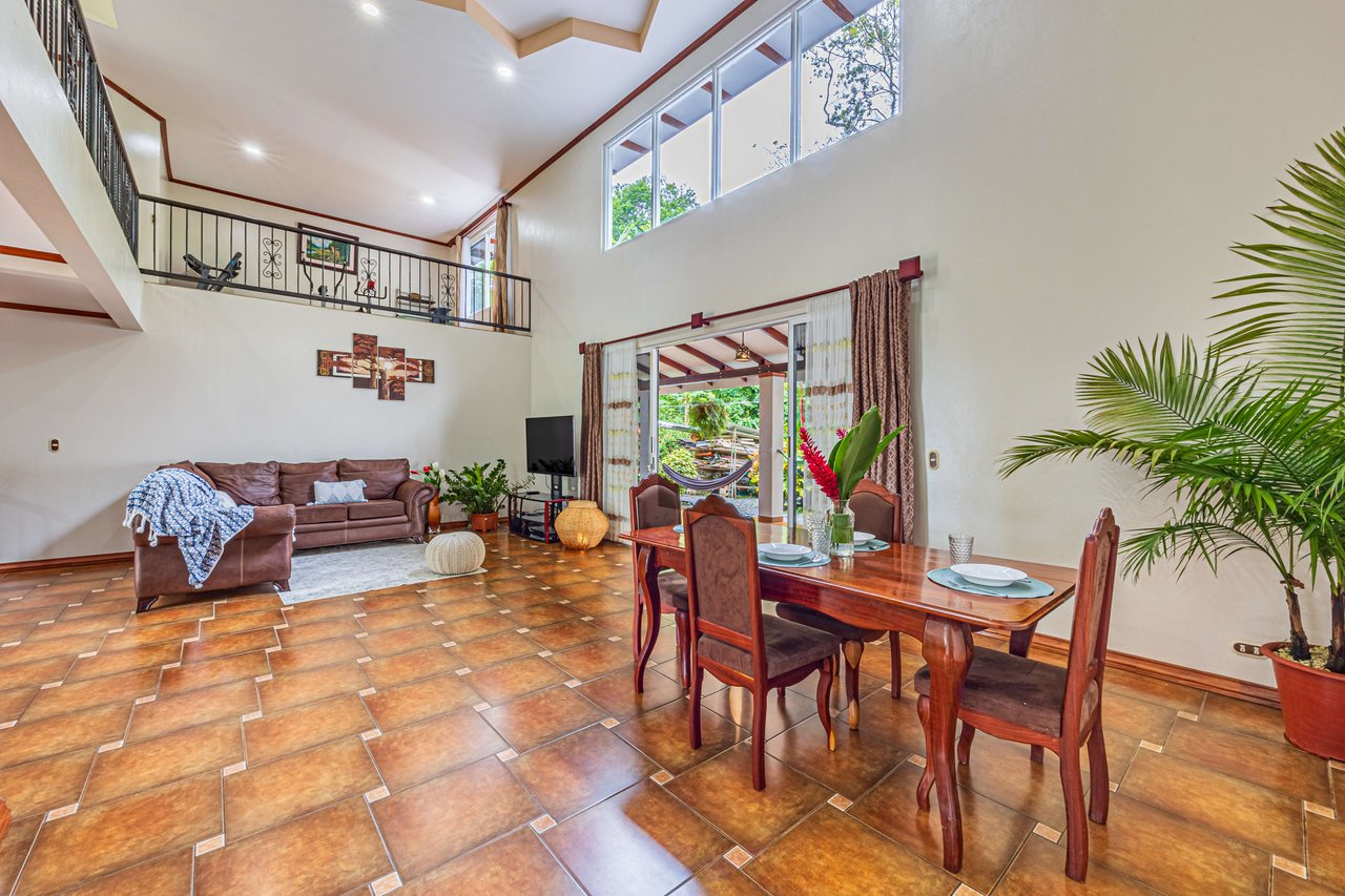 "Happy Daze" Home in Uvita 3 Bed, 3 bath & Pool