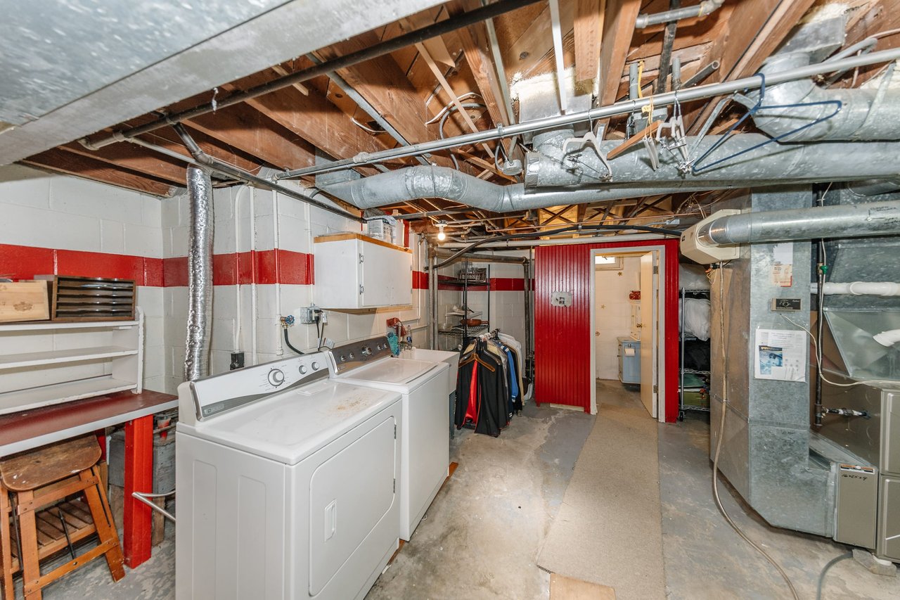 Updated 3+ Bed / 2 Bath Cooper Park Home