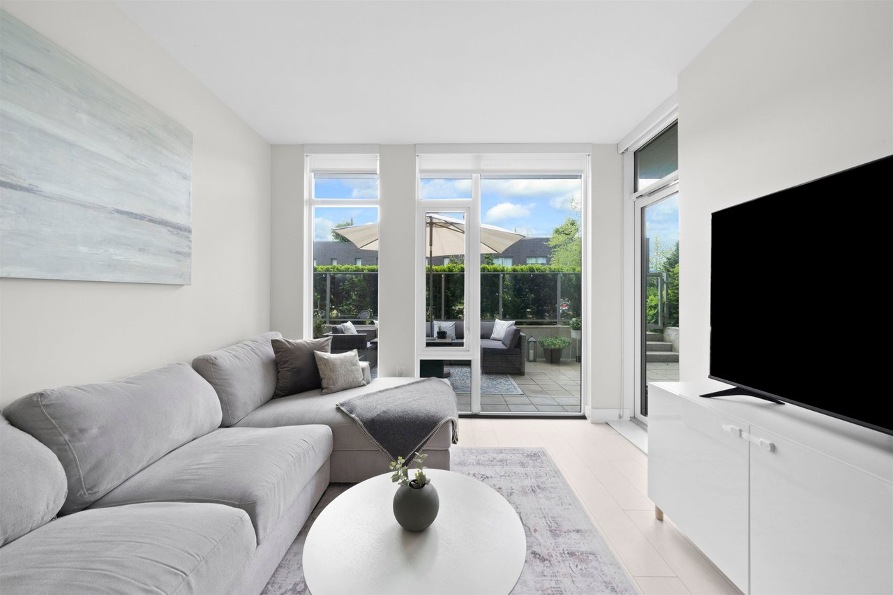 208-3538 Sawmill Cres