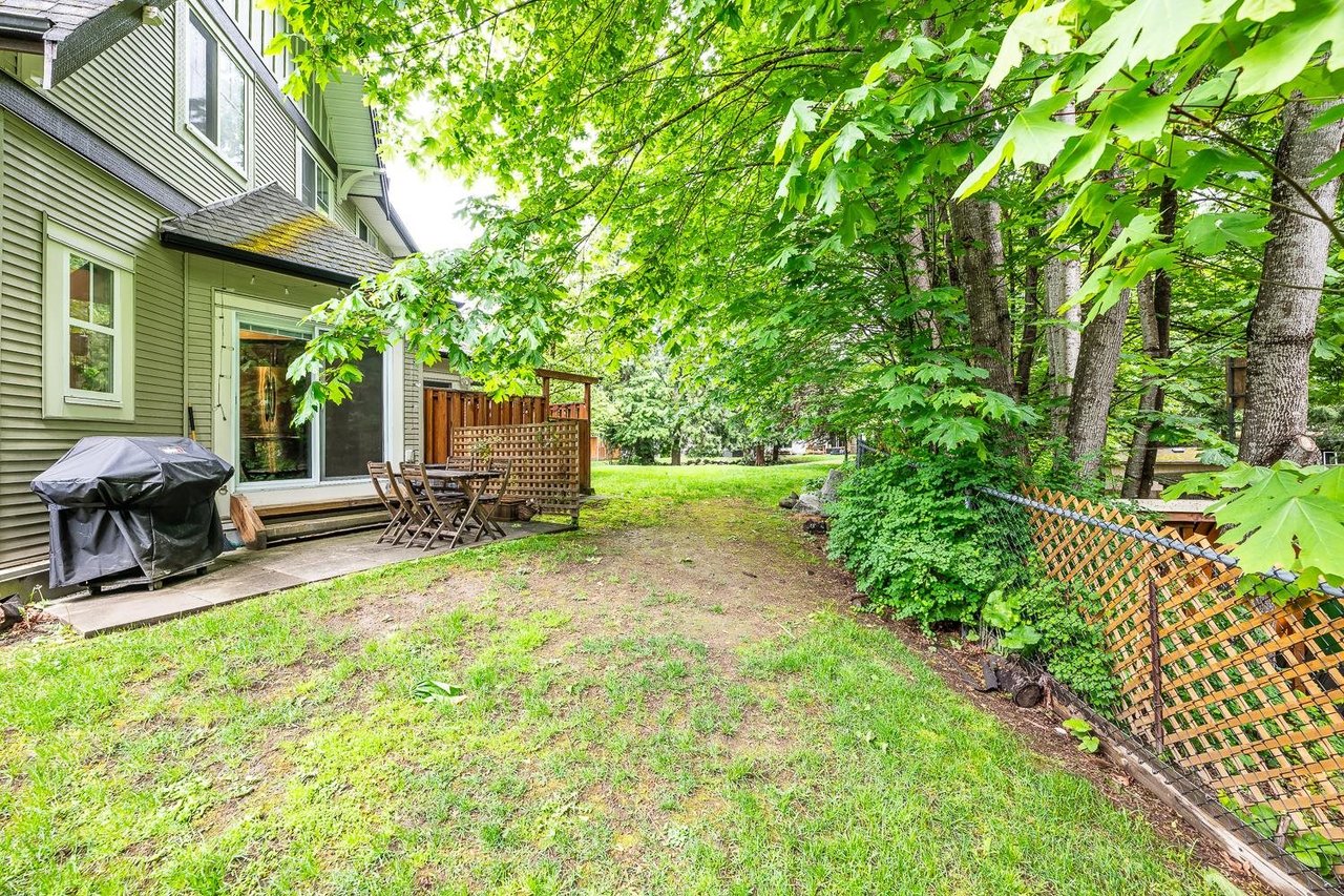 30-1800 Mamquam Rd