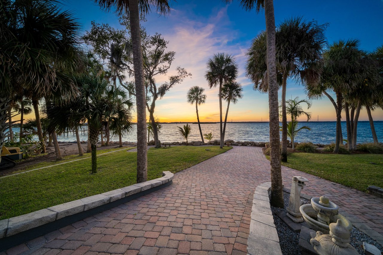 merritt island villa at sunset