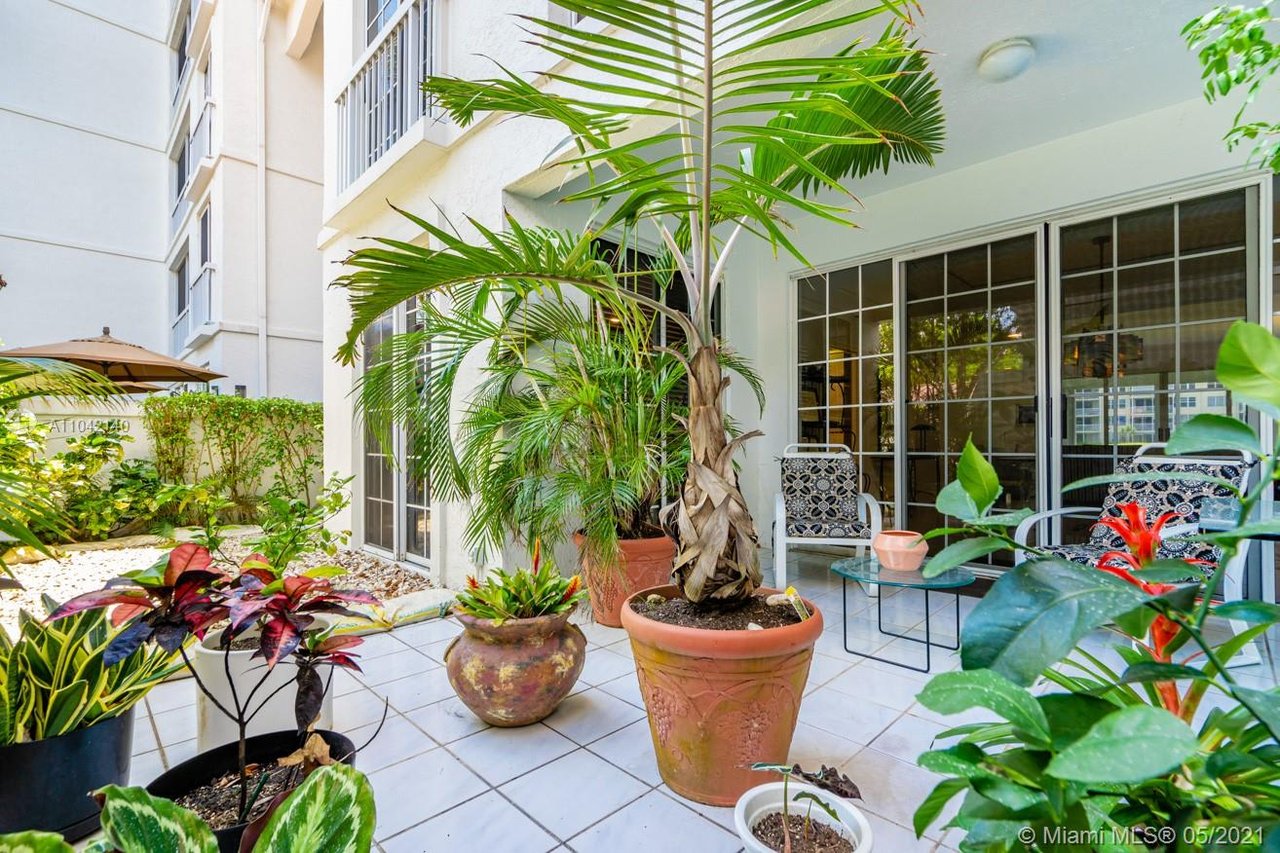 4108 West Palm Aire Dr, #81A