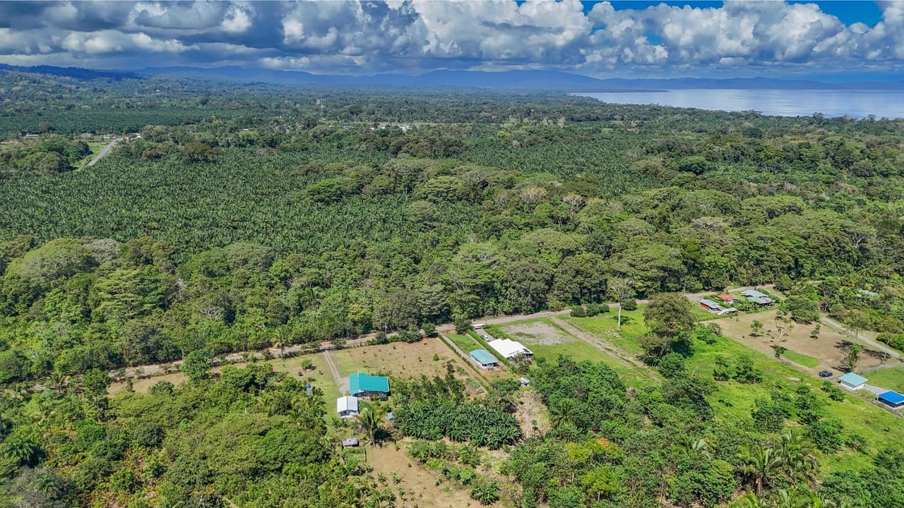 Modern Tropical Garden Residence, Osa, Puntarenas
