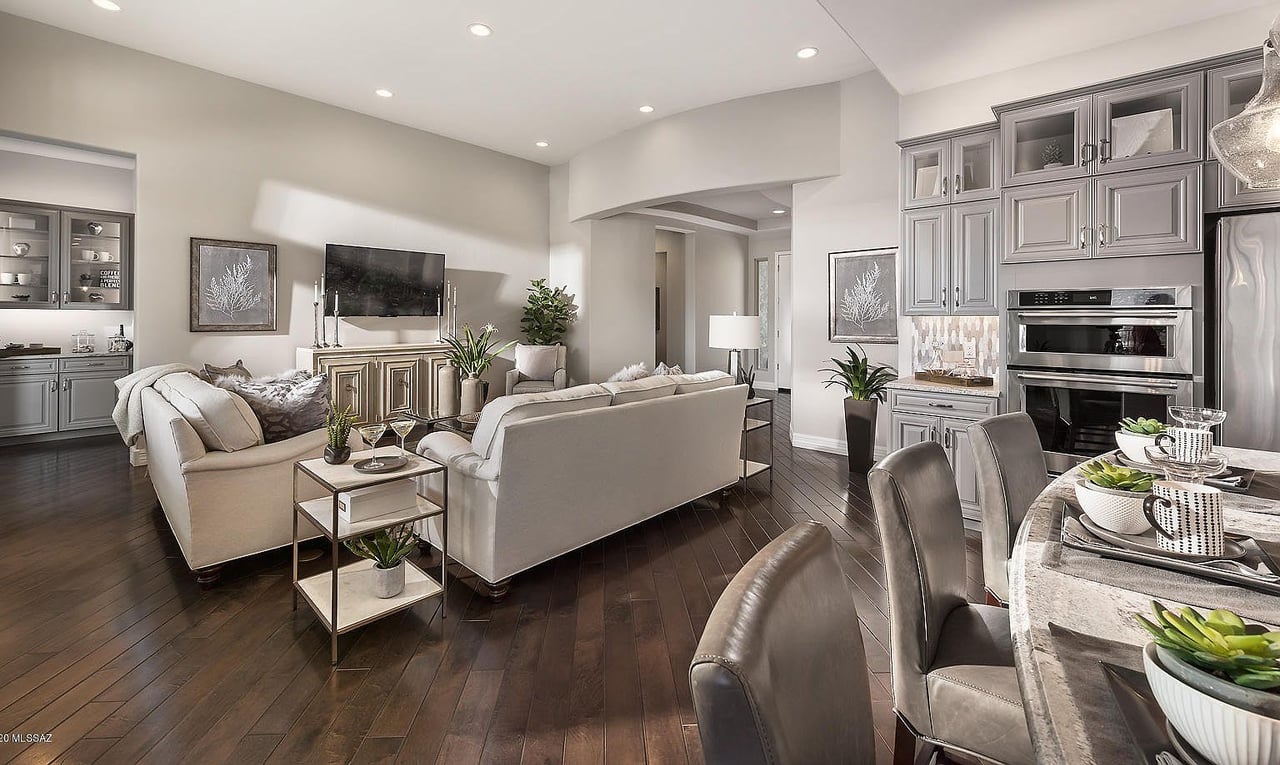 13471 N Mariposa Lily Dr