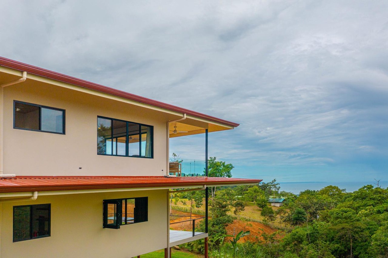 New 2-Bed Home With Ocean and Mountain Views