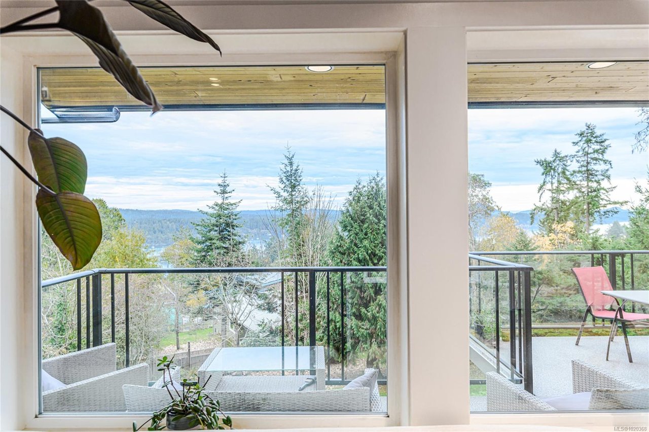 140 Mt. Baker Cres