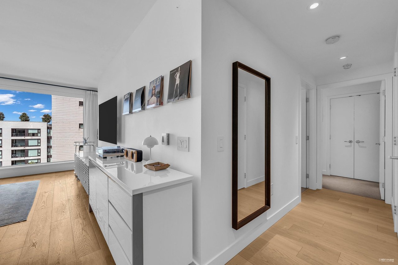 605-1561 W 57th Ave