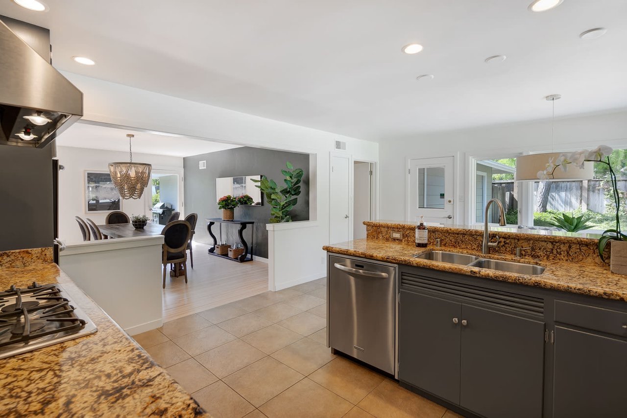 1349 Butterfield Road