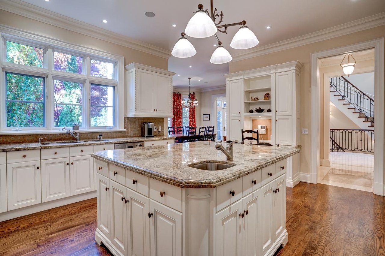 SOLD: Most Prestigious Location 