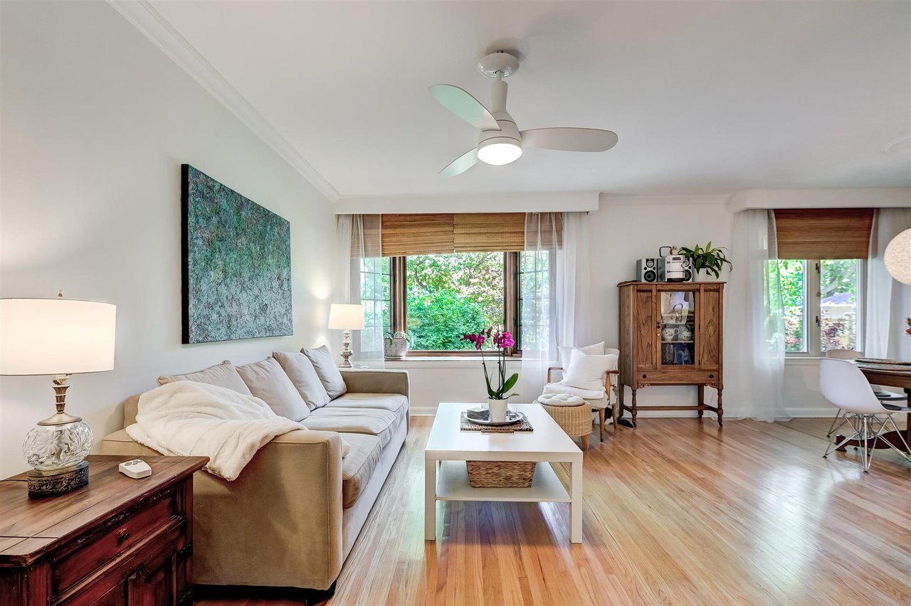 40 Nuffield Dr