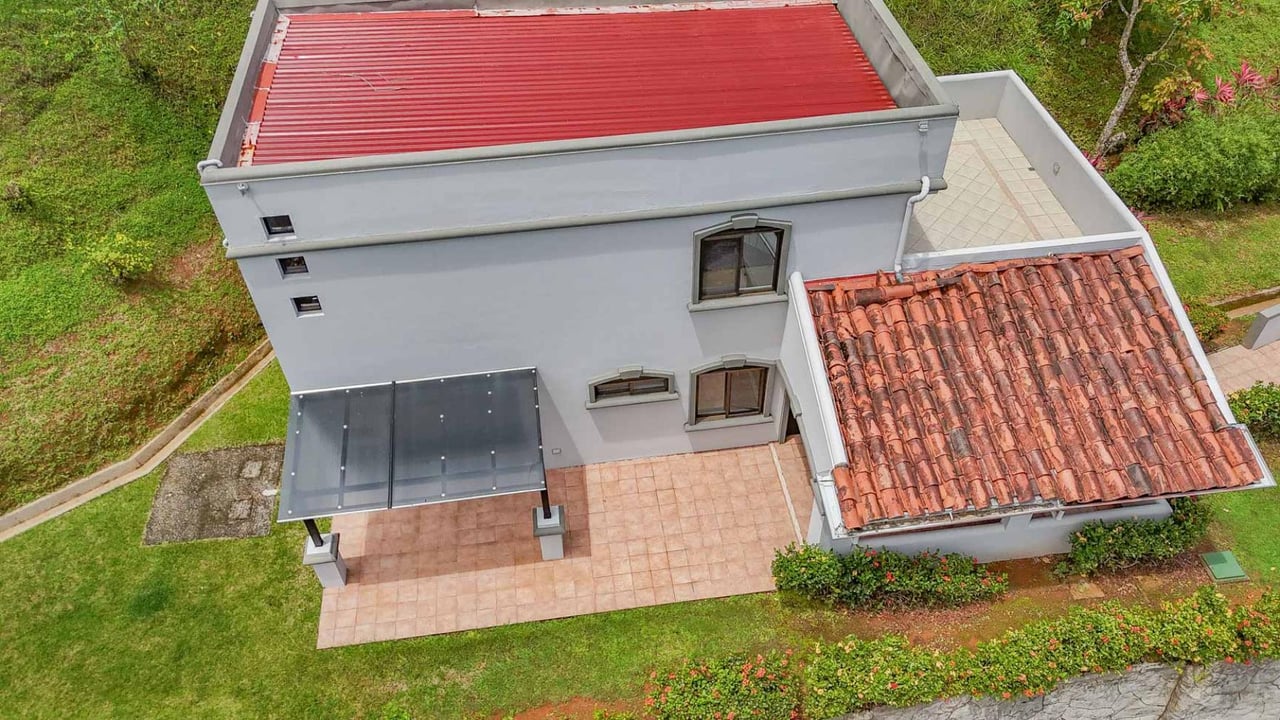 Secure Gated Villa Community, Ojochal, Puntarenas