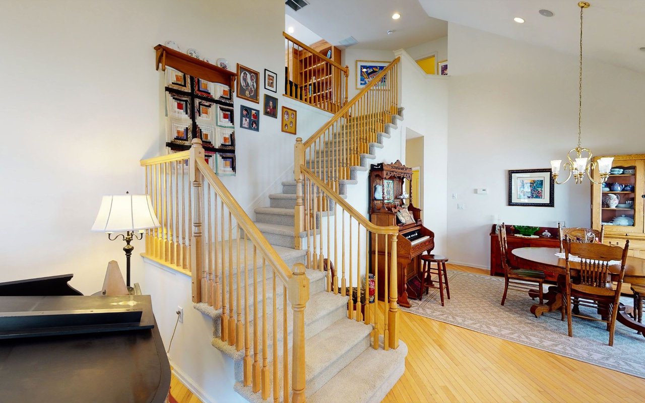 43 HONEYFLOWER LN