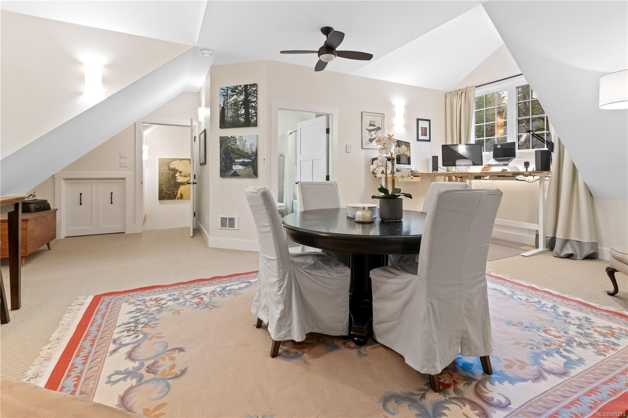 760 Marine Dr