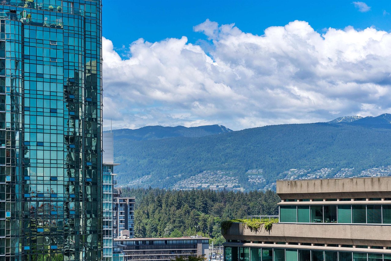1004-1211 Melville Street, Vancouver