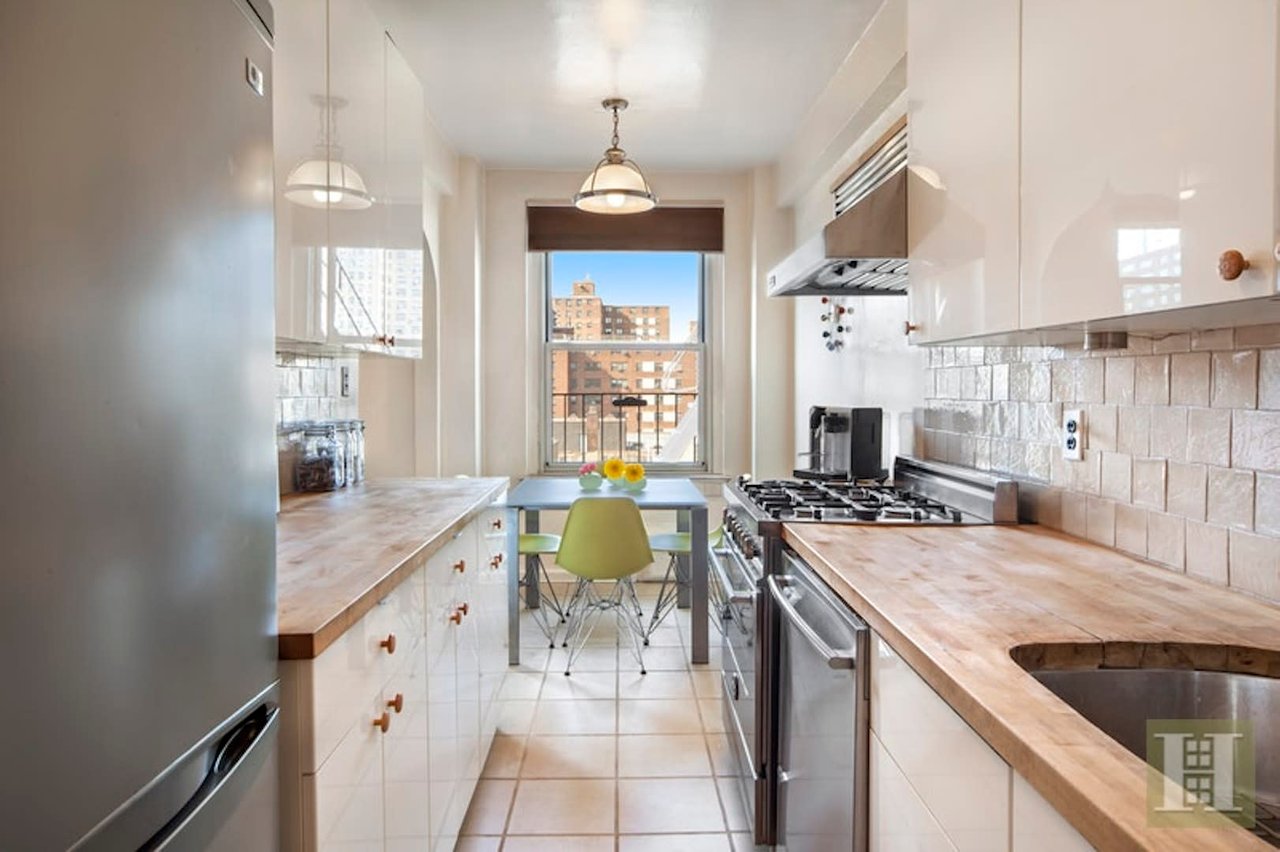 410 Central Park W, 10E