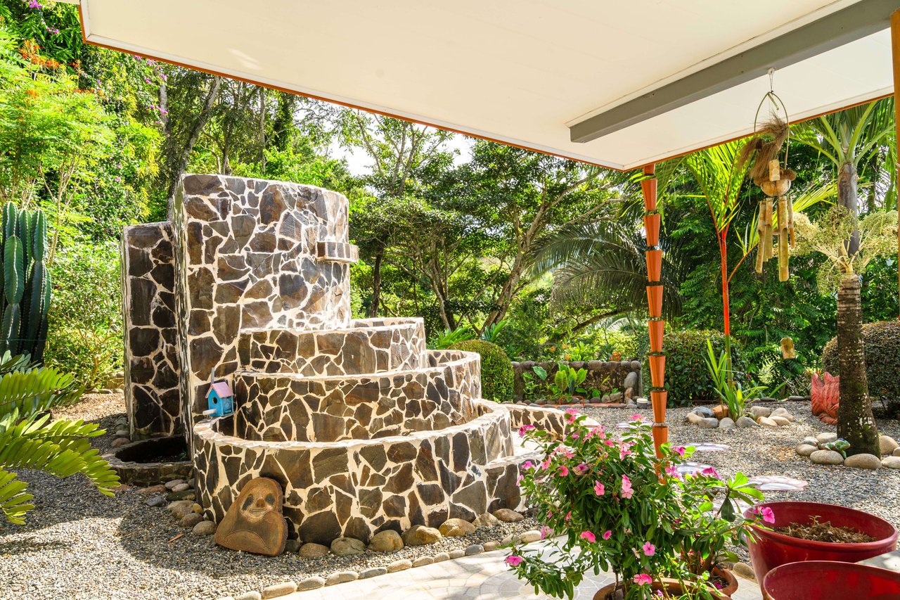 Secluded Dream Home in Costa Rica – Mountain Views, Pool & Sustainable Living